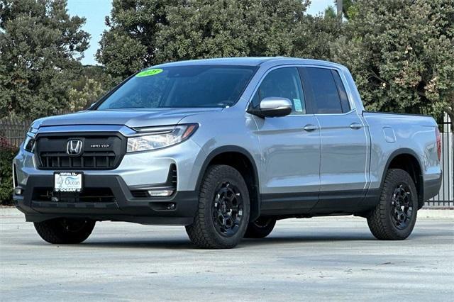 new 2025 Honda Ridgeline car, priced at $46,675