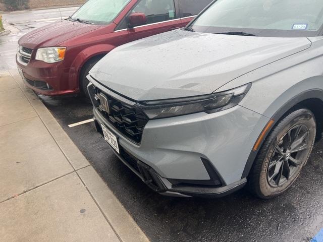 used 2023 Honda CR-V Hybrid car, priced at $30,995