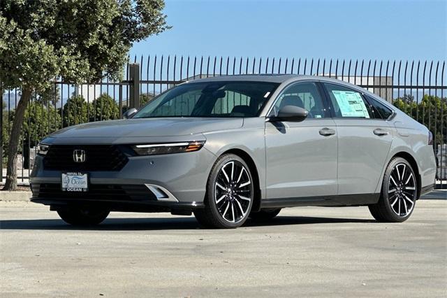 new 2025 Honda Accord Hybrid car, priced at $40,905