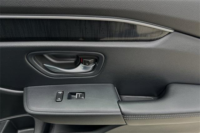 new 2025 Honda Pilot car, priced at $54,985