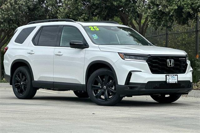 new 2025 Honda Pilot car, priced at $56,130