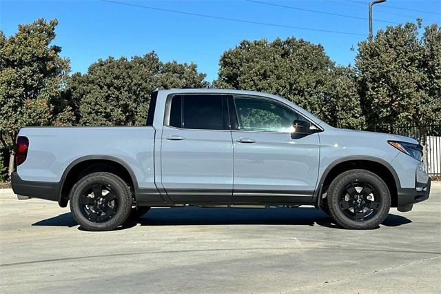 new 2025 Honda Ridgeline car, priced at $48,600