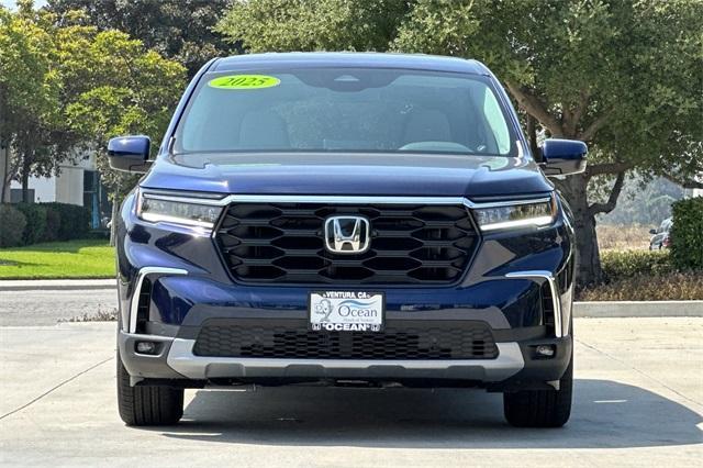 new 2025 Honda Pilot car, priced at $44,950