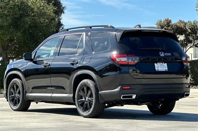 new 2025 Honda Pilot car, priced at $55,975