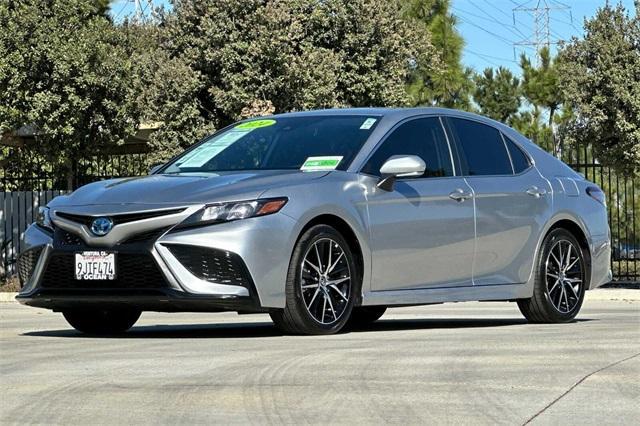 used 2024 Toyota Camry Hybrid car, priced at $29,997