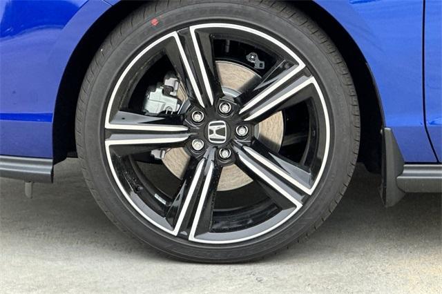 new 2025 Honda Accord Hybrid car, priced at $35,260