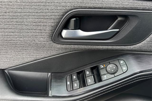 used 2022 Nissan Rogue car, priced at $21,995