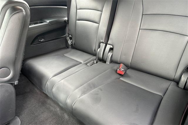 used 2022 Honda Pilot car, priced at $37,995