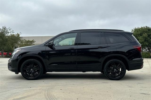 used 2022 Honda Pilot car, priced at $37,995