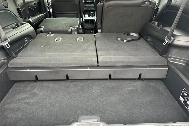 used 2022 Honda Pilot car, priced at $37,995