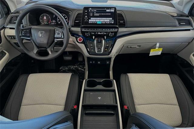 new 2025 Honda Odyssey car, priced at $52,275