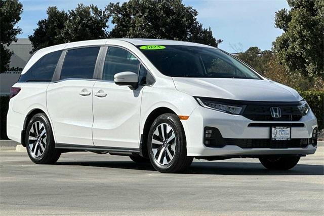 new 2025 Honda Odyssey car, priced at $43,770