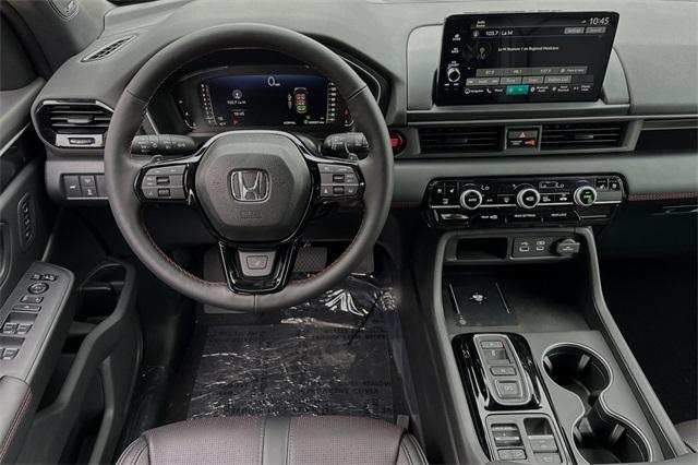 new 2025 Honda Pilot car, priced at $56,030