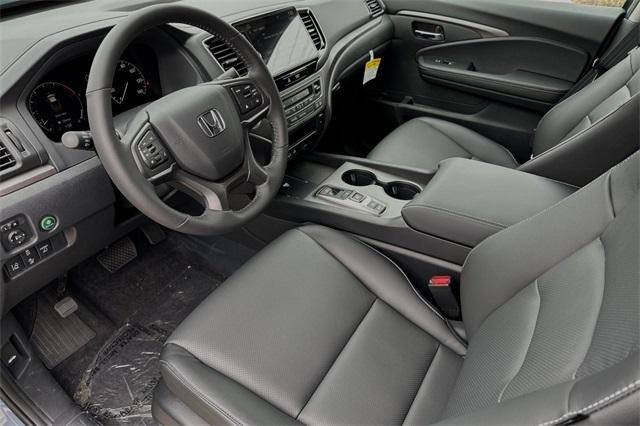 new 2025 Honda Ridgeline car, priced at $44,885