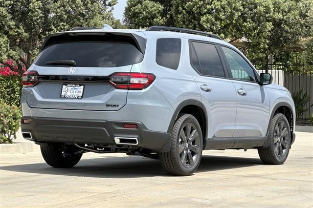 new 2025 Honda Pilot car, priced at $42,105