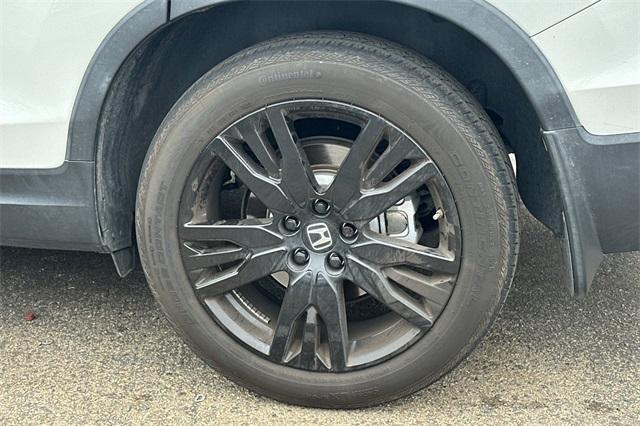 used 2022 Honda Pilot car, priced at $34,995