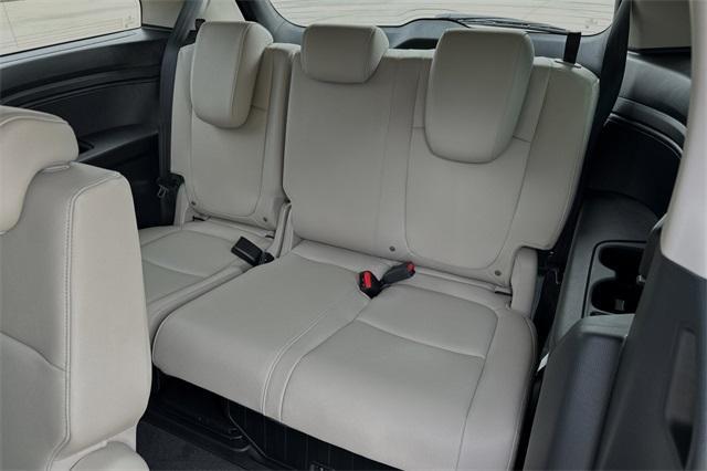 new 2025 Honda Odyssey car, priced at $43,670