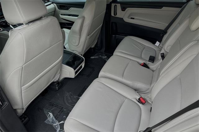 new 2025 Honda Odyssey car, priced at $43,670