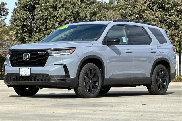 new 2025 Honda Pilot car, priced at $56,485