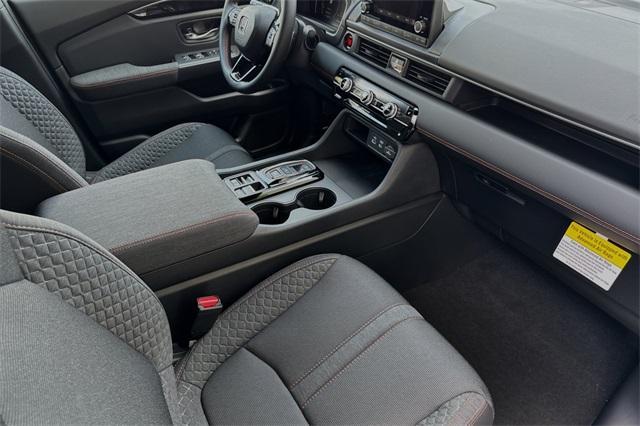 new 2025 Honda Pilot car, priced at $42,105