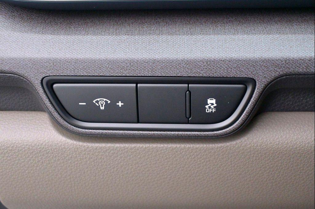 new 2026 Kia Carnival car, priced at $39,756