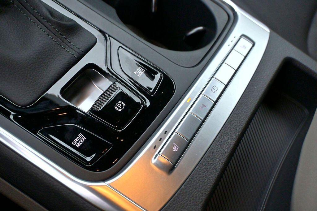 new 2026 Kia Carnival car, priced at $39,756