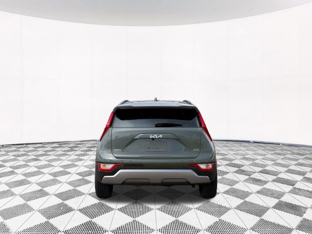 new 2025 Kia Niro car, priced at $27,716