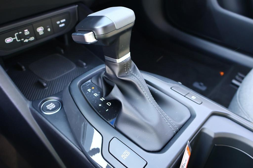 new 2025 Kia K4 car, priced at $22,412