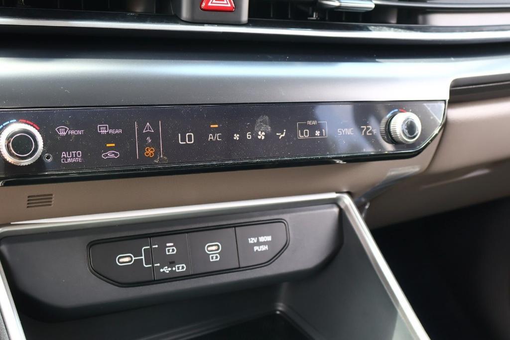 new 2026 Kia Carnival car, priced at $39,358