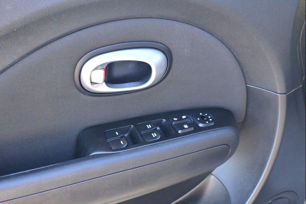 used 2014 Kia Soul car, priced at $6,797