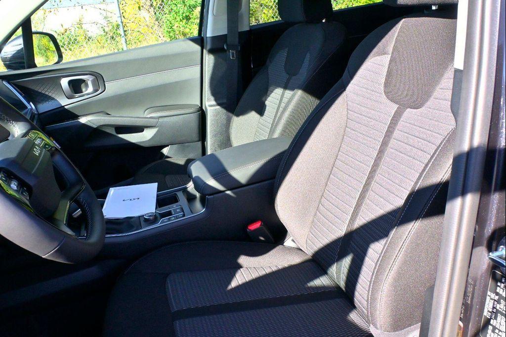 new 2026 Kia Sorento car, priced at $30,707