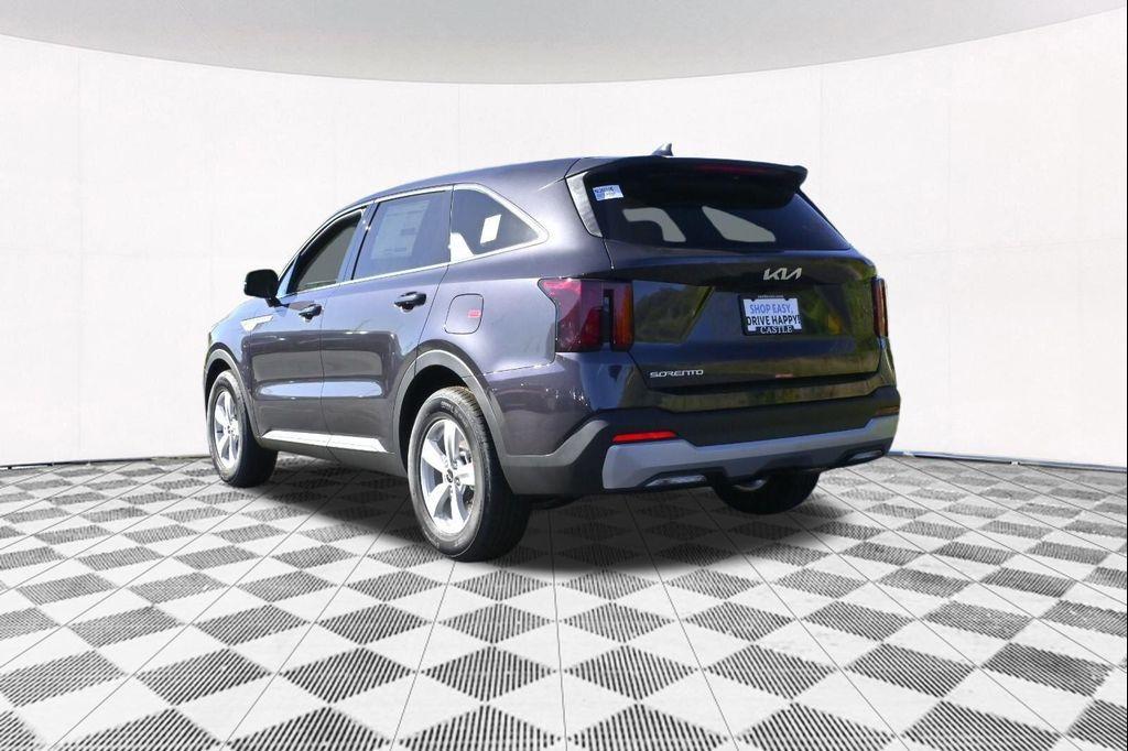 new 2026 Kia Sorento car, priced at $30,707