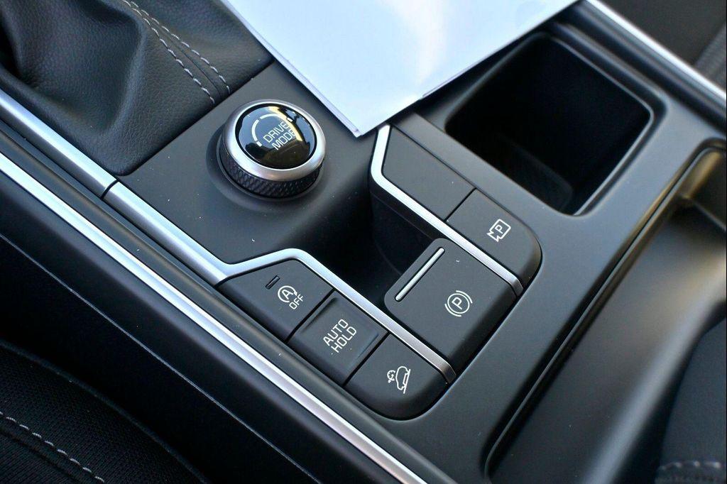 new 2026 Kia Sorento car, priced at $30,707