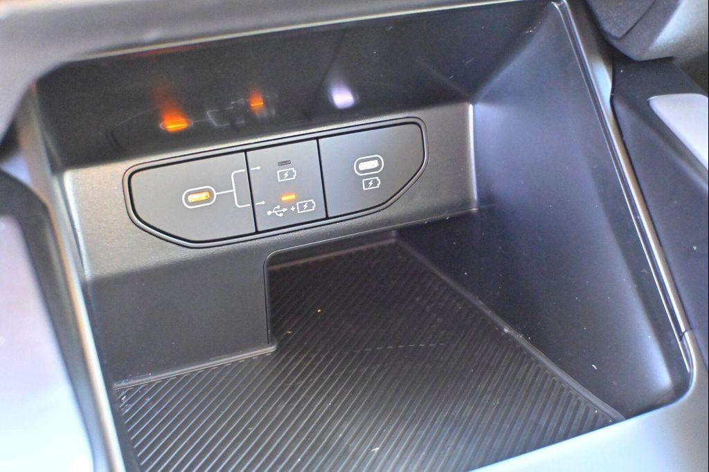 new 2026 Kia Sorento car, priced at $30,707