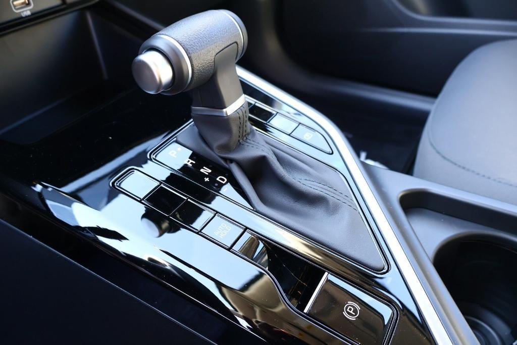 new 2025 Kia Niro car, priced at $27,097