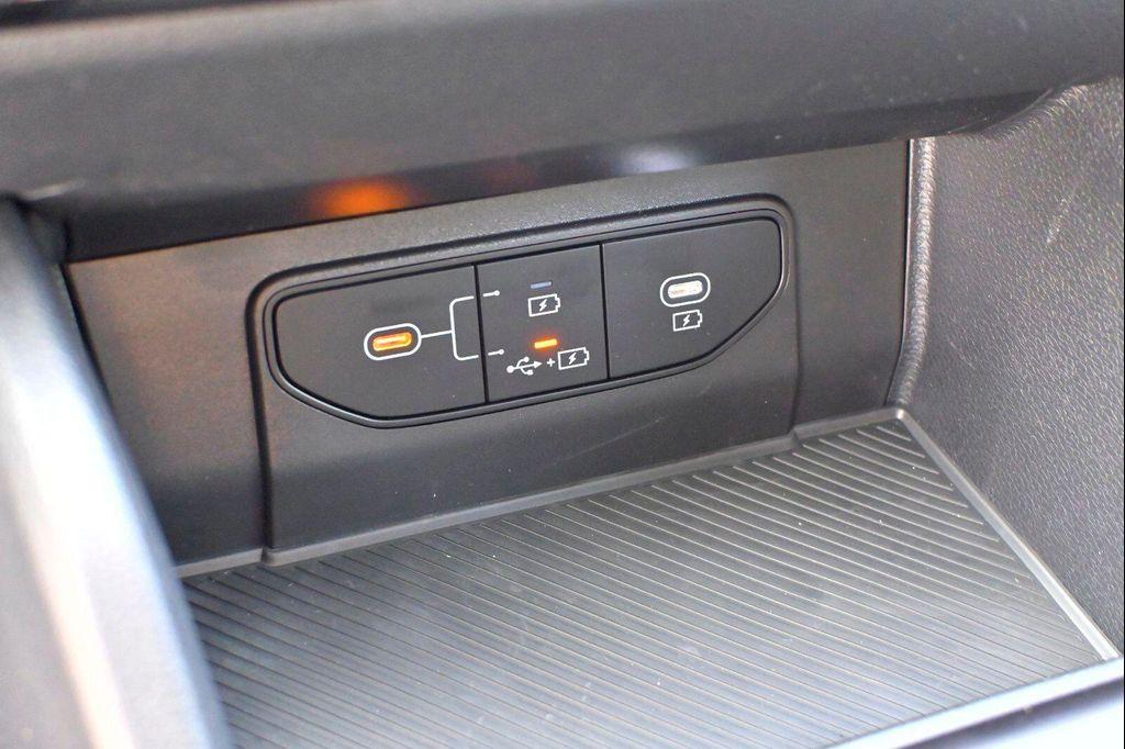 new 2026 Kia Sportage car, priced at $28,002