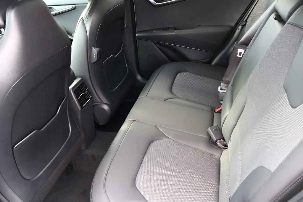 new 2025 Kia Niro car, priced at $31,547