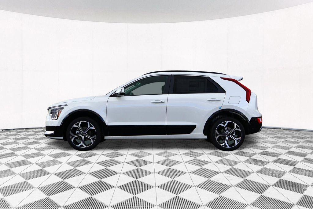 new 2025 Kia Niro car, priced at $28,547