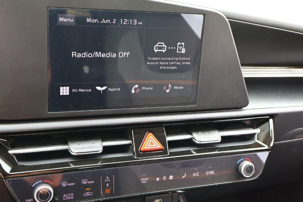 new 2025 Kia Niro car, priced at $27,097