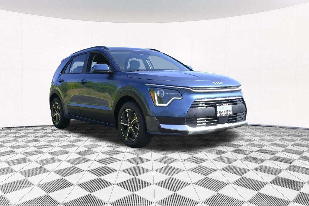 new 2025 Kia Niro car