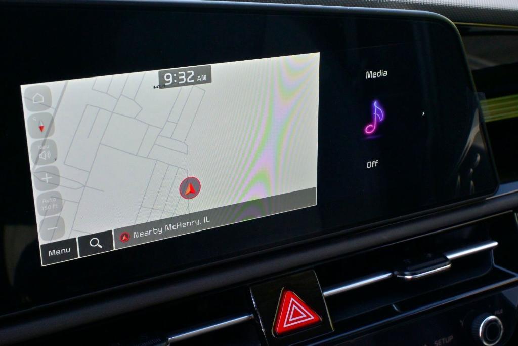 new 2025 Kia Niro car