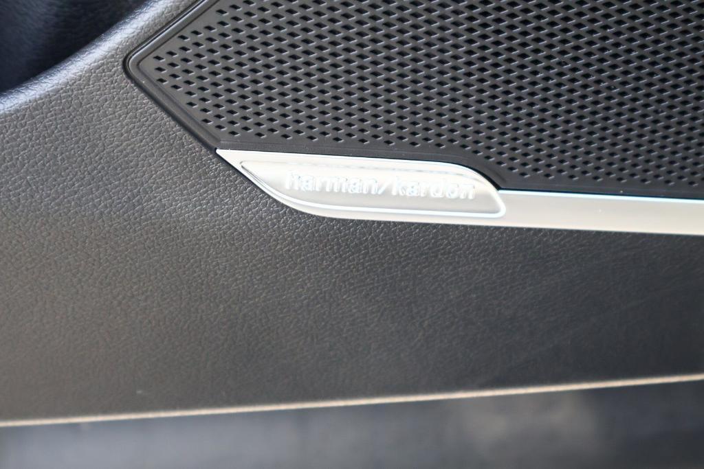 new 2025 Kia Sportage Hybrid car, priced at $37,103