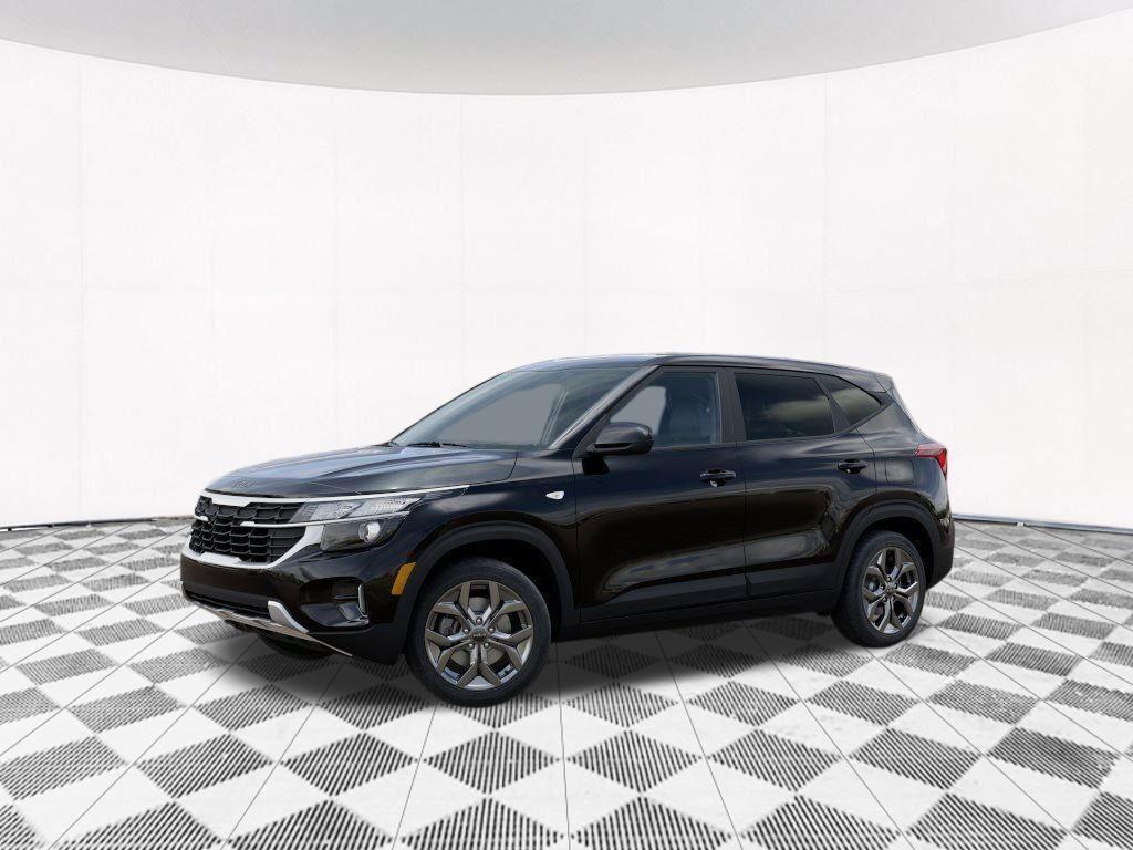 new 2025 Kia Seltos car, priced at $24,680