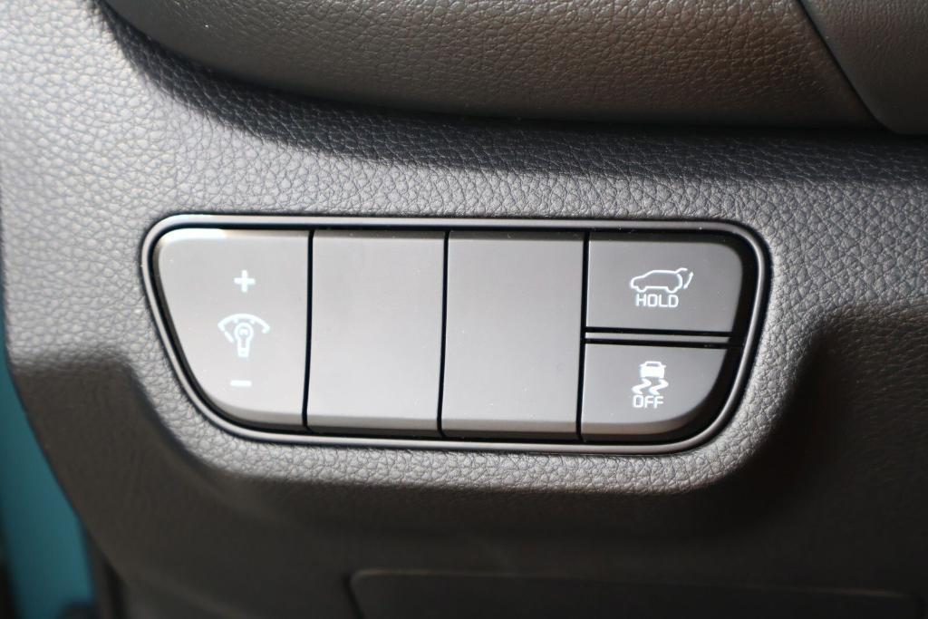 new 2025 Kia Seltos car, priced at $30,187