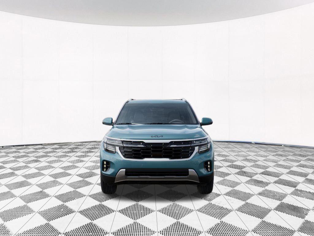 new 2025 Kia Seltos car, priced at $30,187