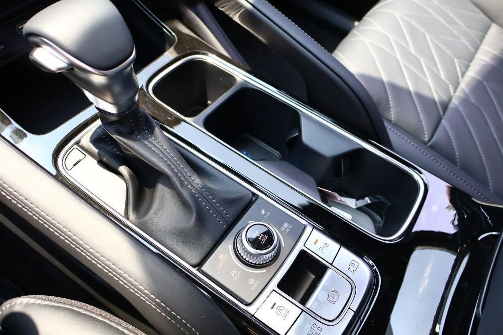 new 2025 Kia Telluride car, priced at $51,276