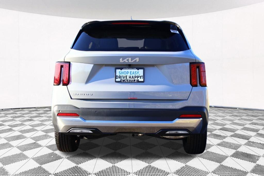 used 2025 Kia Sorento car, priced at $33,271