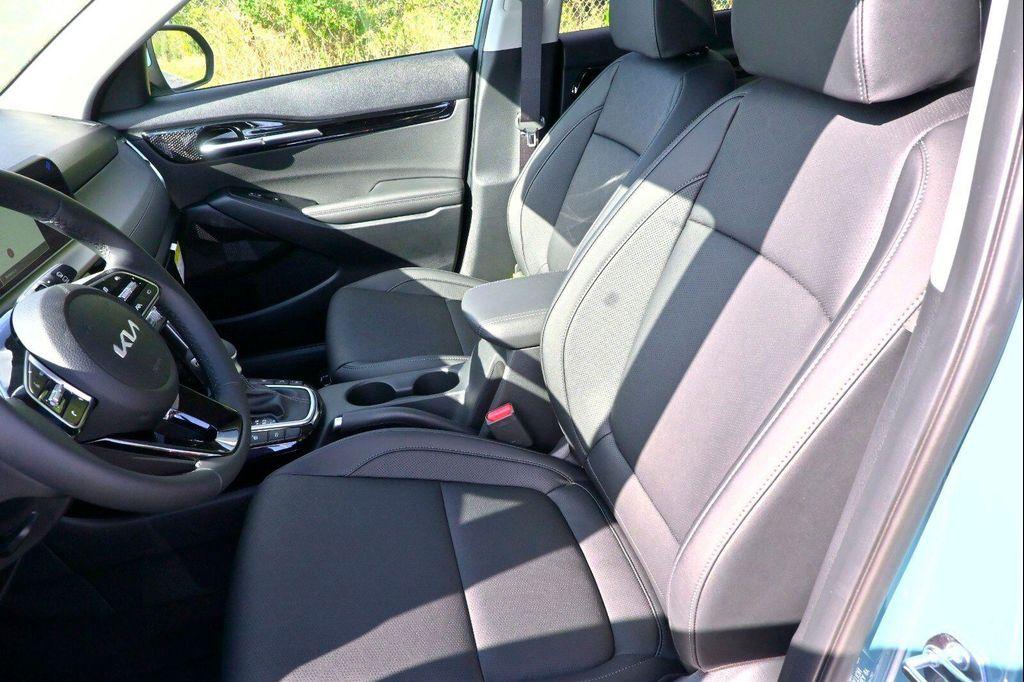 new 2026 Kia Seltos car, priced at $28,331