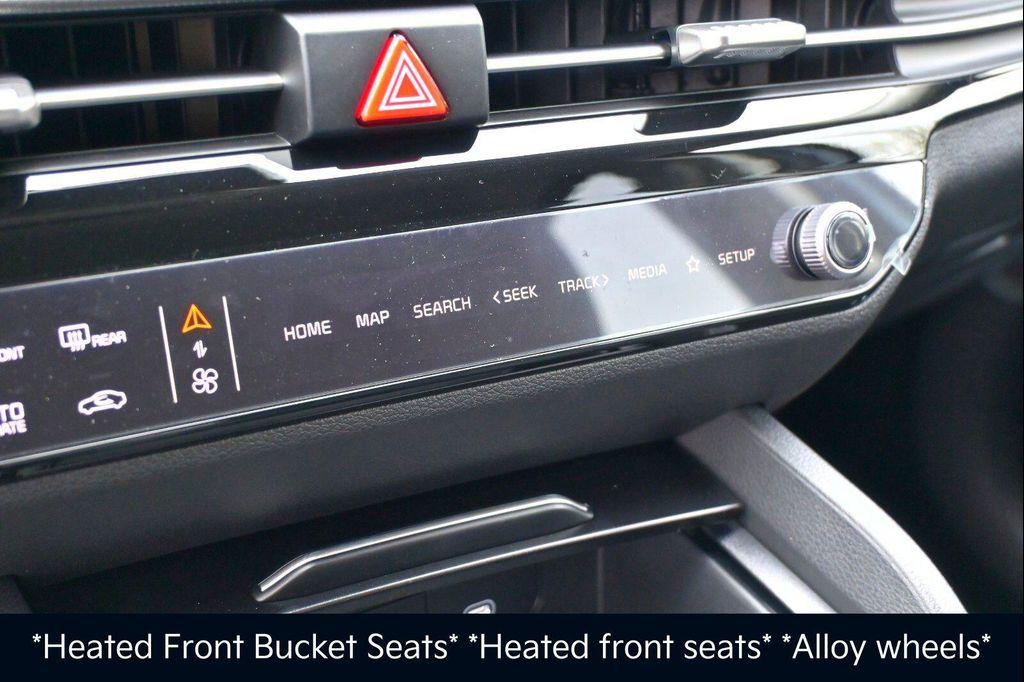 new 2026 Kia Sportage car, priced at $31,308