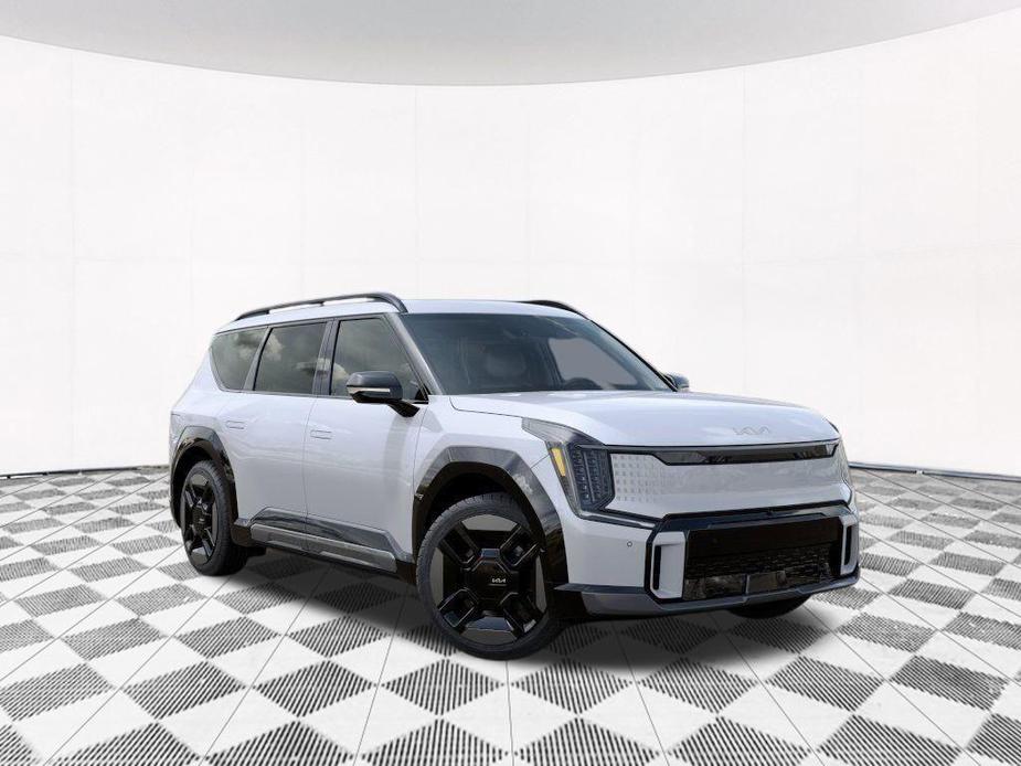 new 2025 Kia EV9 car, priced at $71,426